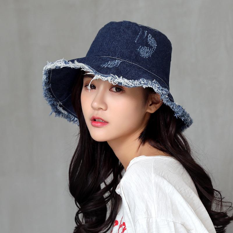 Berets Summer Washed Denim Dome Top Sun Bucket Hats Panama Women Caps Wide Brim Foldable Outdoor Travel Hat Anti-UV Beach Bonnet
Berets Summer Washed Denim Dome Top Sun Bucket Hats Panama Women Caps Wide Brim Foldable Outdoor Travel Hat Anti-UV Beach Bonnet