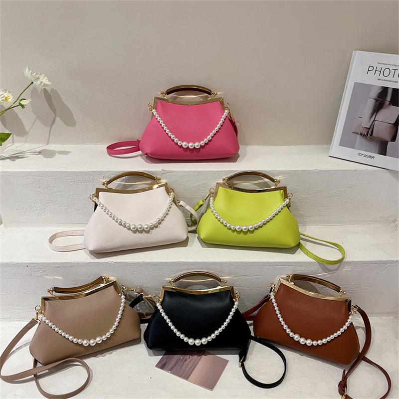 Evening Bags Women's Bag Pearl Underarm Niche Design Clip 2022 Summer Small Fresh Shoulder Luxury Hand-held Messenger BagEvening
Evening Bags Women's Bag Pearl Underarm Niche Design Clip 2022 Summer Small Fresh Shoulder Luxury Hand-held Messenger BagEvening