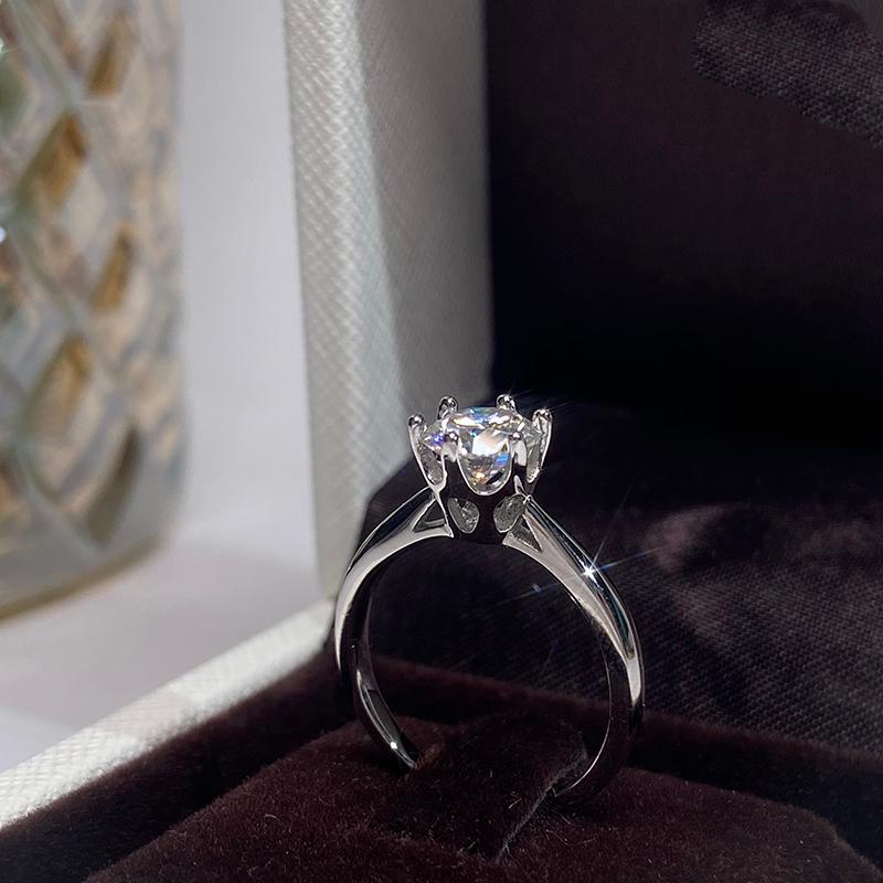 Cluster Rings Real 1 D Color Moissanite Wedding For Women 18K White Gold Plated 100% 925 Sterling Silver Bridal Fine JewelryCluster
Cluster Rings Real 1 D Color Moissanite Wedding For Women 18K White Gold Plated 100% 925 Sterling Silver Bridal Fine JewelryCluster