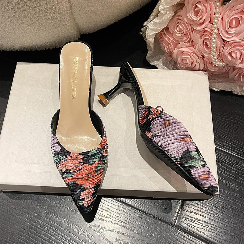 Sandals Summer High-quality Women Slippers Thick Bottom Word Drag Shoes Zapatillas Mujer High Heels Mules ShoeSandals, Beige
Sandals Summer High-quality Women Slippers Thick Bottom Word Drag Shoes Zapatillas Mujer High Heels Mules ShoeSandals, Beige