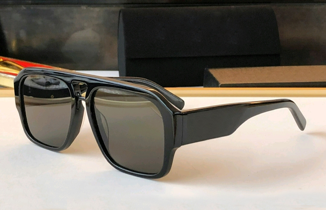 Pilot Sunglasses 4403 Black Gray Men Shades Sun Glasses Shades Sonnenbrille gafa de sol UV400 Protection Eyewear With Case
Pilot Sunglasses 4403 Black Gray Men Shades Sun Glasses Shades Sonnenbrille gafa de sol UV400 Protection Eyewear With Case