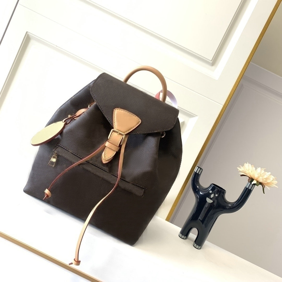 Montsouris Backpack Classic Monograms Empreinte Brown Flower Fashion leather travel bag designer buckle tie rope backpacks Turtledove Sperone M45501 M45205
Montsouris Backpack Classic Monograms Empreinte Brown Flower Fashion leather travel bag designer buckle tie rope backpacks Turtledove Sperone M45501 M45205