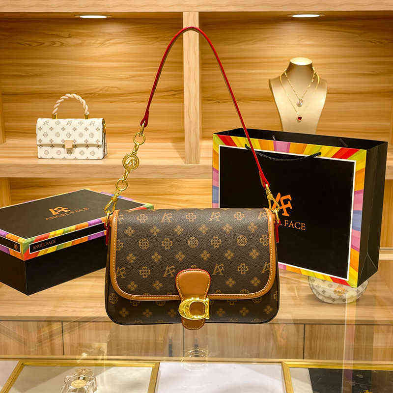 Sense Designer High of Minority Old Flower Staff Armpit Bag Female 2022 Autumn Winter Foreign Style Handbag Single Shoulder Messenger Bag, Brown
Sense Designer High of Minority Old Flower Staff Armpit Bag Female 2022 Autumn Winter Foreign Style Handbag Single Shoulder Messenger Bag, Brown