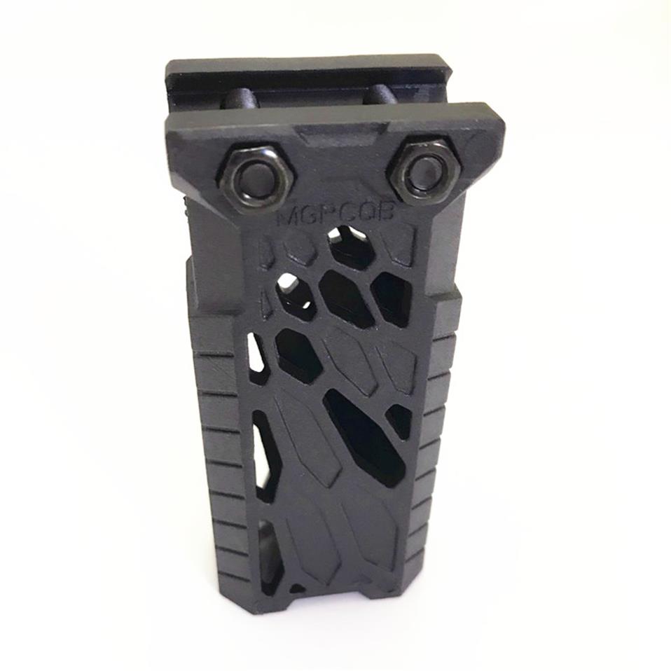 2017 New Arrival Tactical Rail Forend Front Grip Flat Rail Vertical Foregrips for 20mm Mount Picatinny Rail Mount for Airsoft277O
2017 New Arrival Tactical Rail Forend Front Grip Flat Rail Vertical Foregrips for 20mm Mount Picatinny Rail Mount for Airsoft277O