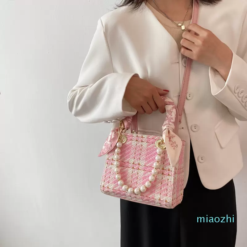 Bag Women 2021 Summer New Fashion Woolen Plaid Portable Princess Bag Women's Net Red Texture Pearl Diagonal