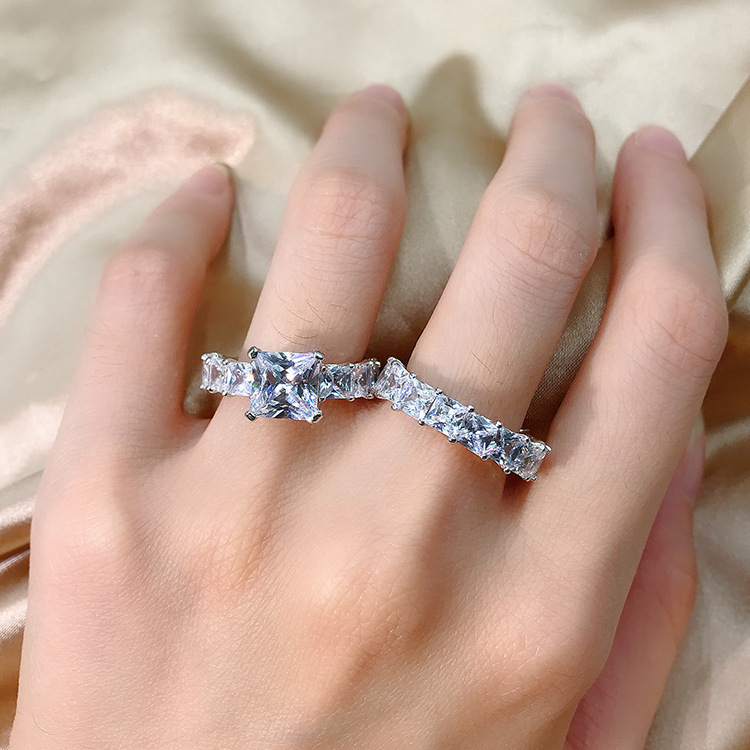 Choucong Brand Unique Wedding Rings Sparkling Dexule Jewelry 925 Sterling Silver Fill Princess Cut Cubic Zircon Eternity Party Women Wedding Bridal Ri