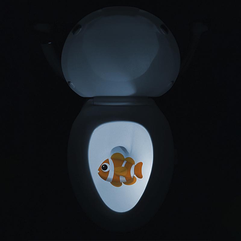 Night Motionactivated Sensor Bathroom Projector Target Projection Cartoon Childrens Toilet Training Light 220727
