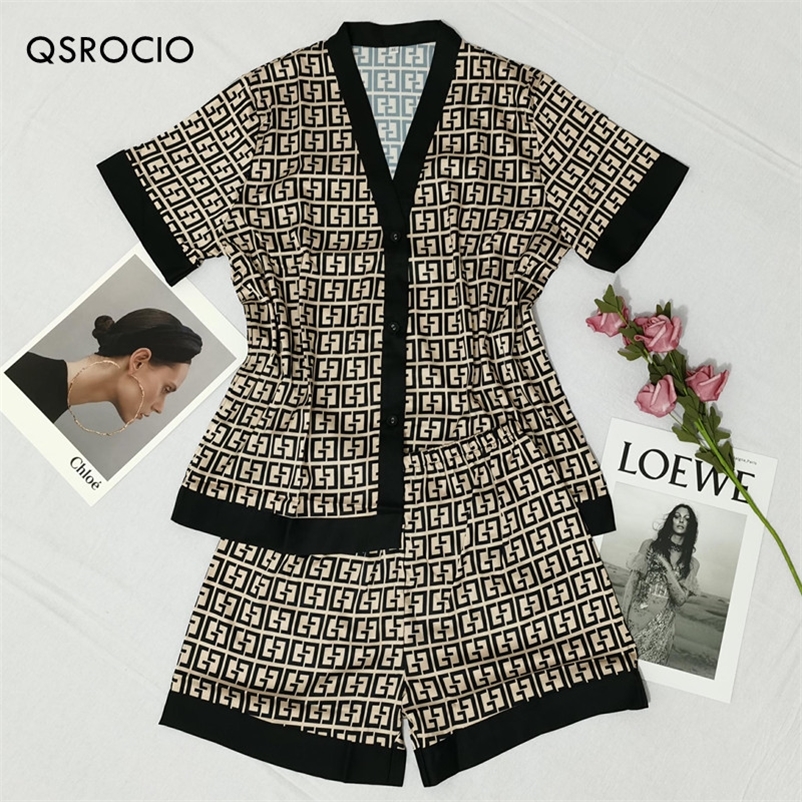 QSROCIO Women's Pajamas Set Luxury Fashion Cross Letters Print Short Sleeve Sleepwear Silk Like Leisure Home Clothes Nightwear 220523, Champagne gold
QSROCIO Women's Pajamas Set Luxury Fashion Cross Letters Print Short Sleeve Sleepwear Silk Like Leisure Home Clothes Nightwear 220523, Champagne gold