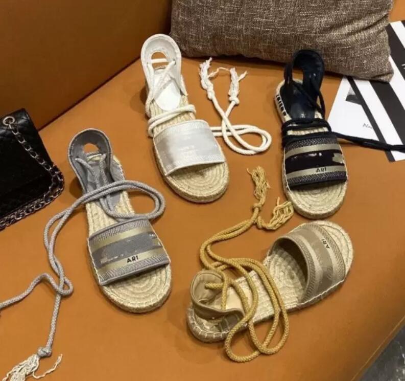 woman sandals ladies canvas shoes fashion luxury handmade straw fisherman shoes flat bottom comfortable breathable and wild size 35 - 41
woman sandals ladies canvas shoes fashion luxury handmade straw fisherman shoes flat bottom comfortable breathable and wild size 35 - 41