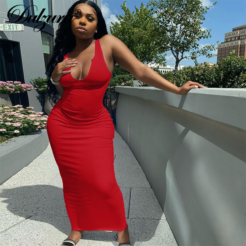 Dulzura Ribbed Knitted Stripe Women Pure Sleeveless Midi Dress V Neck Bodycon Sexy Streetwear Party Club Elegant Summer 220707