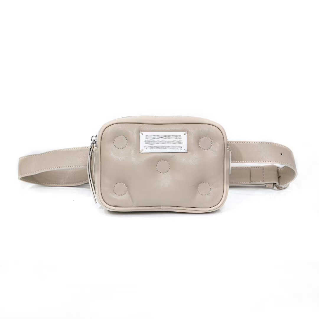 showecomfort01 store 2022 new fashion space cotton lazy pillow bag zipper messenger down bag chain bags, Red
showecomfort01 store 2022 new fashion space cotton lazy pillow bag zipper messenger down bag chain bags, Red