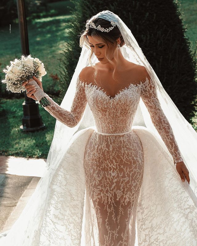 Gorgeous Wedding Dress Sexy V Neck Long Sleeve Off Shoulder Lace Flower Appliques Sequins Ball Gowns Detachable Train Floor Length Custom Made Bridal 