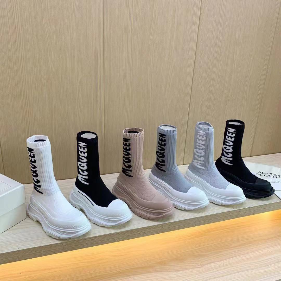 Autumn and winter new elastic boots OP24 knitted socks women's thick sole high mid-leg Martin boots slim Korean version of the trend, Customize
Autumn and winter new elastic boots OP24 knitted socks women's thick sole high mid-leg Martin boots slim Korean version of the trend, Customize