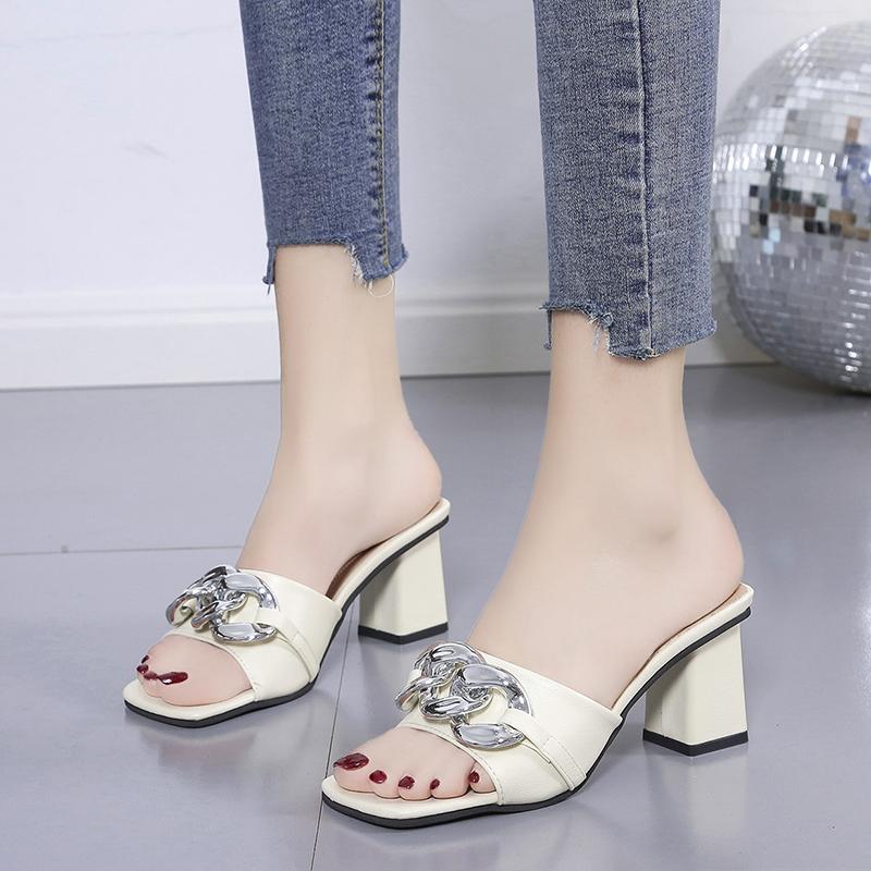Slippers Summer Metal Chain Decoration Ladies Shoes Open Toe WomenSlippers, Light green
Slippers Summer Metal Chain Decoration Ladies Shoes Open Toe WomenSlippers, Light green