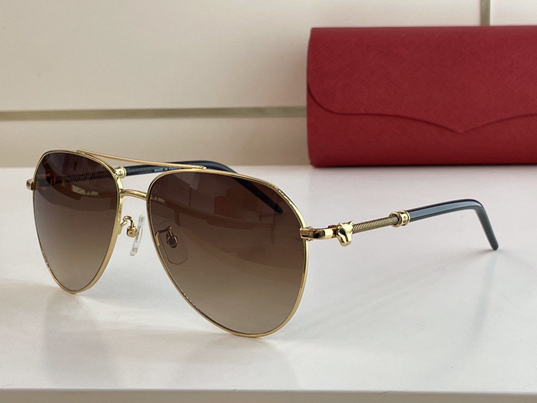 Gold Leopard Luxury Man Sunglasses Carti women fashion eyewear polarized sunglase anti blue light UV lens coating metal frame screw pilot designer mens sunglasses
Gold Leopard Luxury Man Sunglasses Carti women fashion eyewear polarized sunglase anti blue light UV lens coating metal frame screw pilot designer mens sunglasses