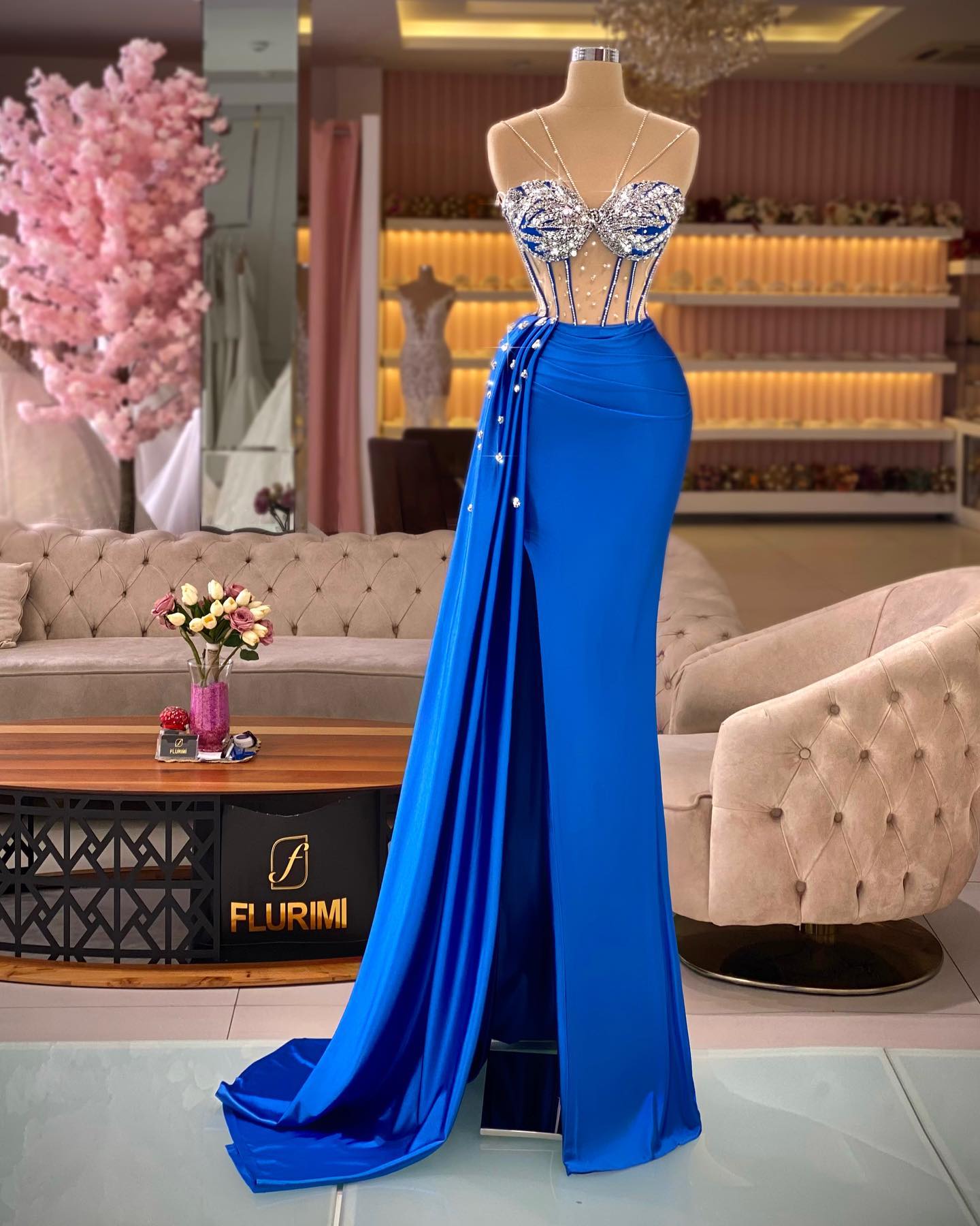Royal Blue Mermaid Prom Dresses Beaded Sequined Sexy Spaghetti Neck Evening Dress Side Split Black Girls Party Gowns