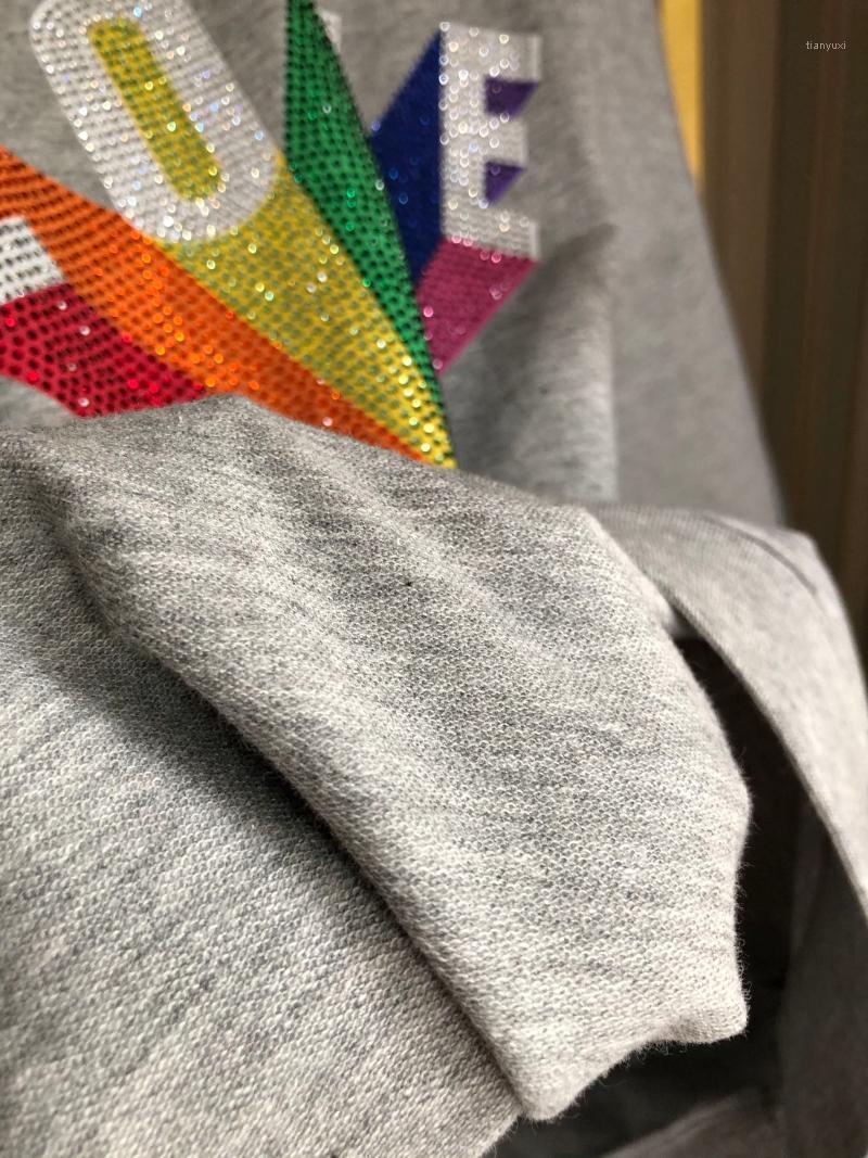Women's Hoodies & Sweatshirts 2022SS Grey Rainbow Tops Colorful Strass Love Print O Neck Oversized Cotton Sweatshirt Front Pocket 3/4 SLEEVE, Gray
Women's Hoodies & Sweatshirts 2022SS Grey Rainbow Tops Colorful Strass Love Print O Neck Oversized Cotton Sweatshirt Front Pocket 3/4 SLEEVE, Gray