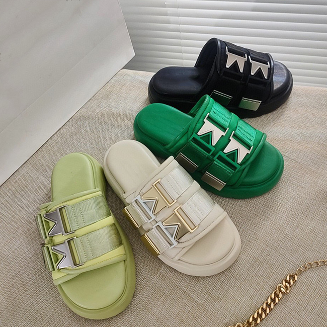 2022 new designer fashion slippers thick bottom casual beach sandals nylon waterproof platform casual shoes size 35-41 with box, #7
2022 new designer fashion slippers thick bottom casual beach sandals nylon waterproof platform casual shoes size 35-41 with box, #7