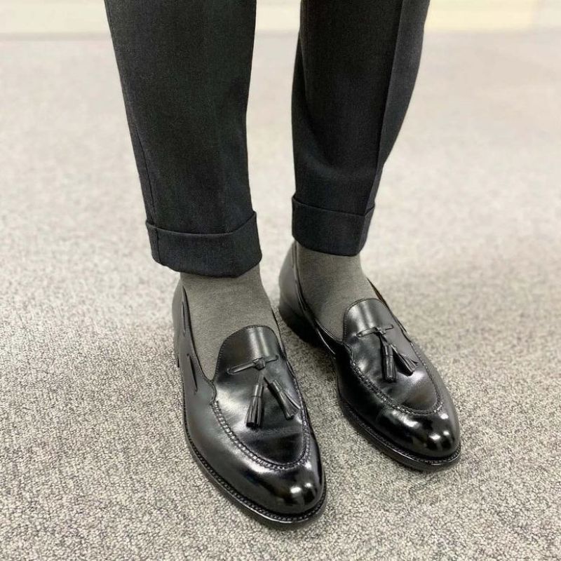 Loafers Men Shoes PU Leather Solid Color Round Toe Flat Heel Casual Fashion Everyday Party Tassel Classic Versatile British Peas Shoes CP136, Clear
Loafers Men Shoes PU Leather Solid Color Round Toe Flat Heel Casual Fashion Everyday Party Tassel Classic Versatile British Peas Shoes CP136, Clear