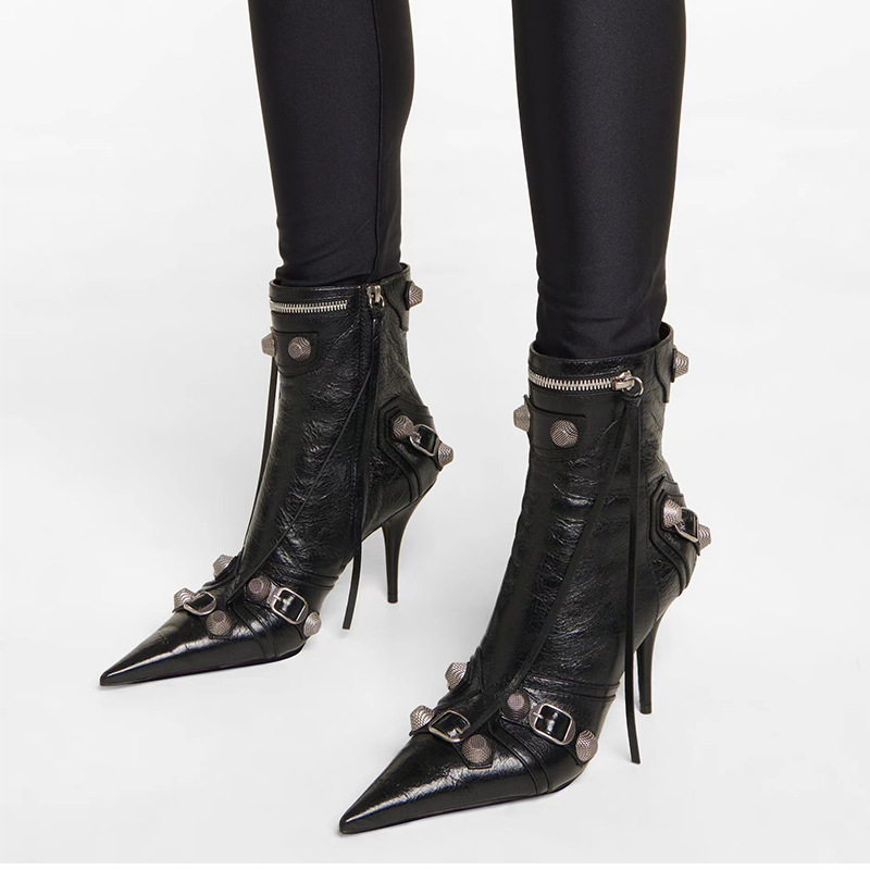 Stiletto Heels Australia Martin Boots Designer Woman Leather Rivets Black Ankle Booties EU45, Yellow
Stiletto Heels Australia Martin Boots Designer Woman Leather Rivets Black Ankle Booties EU45, Yellow