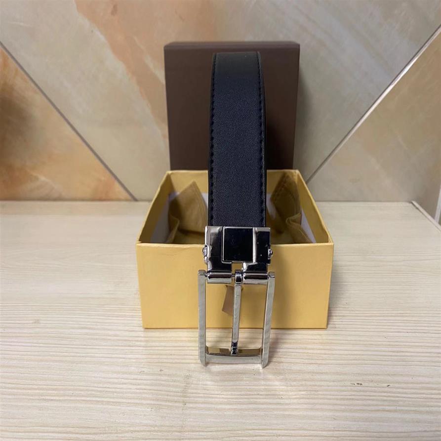 2022 Mens Womens Designer Belt Genuine Cowhide Leather black Gold silver Buckle Size 105-125CM with box210t, Belt width is 3.4-3.8cm
2022 Mens Womens Designer Belt Genuine Cowhide Leather black Gold silver Buckle Size 105-125CM with box210t, Belt width is 3.4-3.8cm
