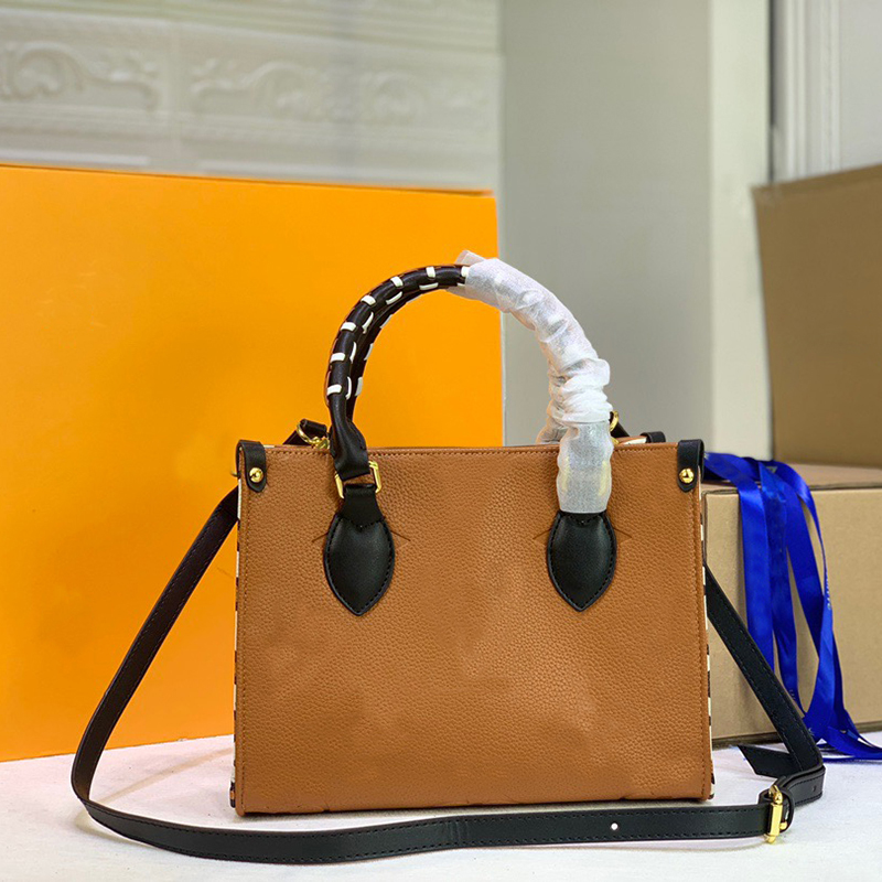 Women luxury designer tote bags High Quality Brand printing leather Handbags Women's tote crossbody shopping wallet Purses card pockets Shoulder Bag with box, Black
Women luxury designer tote bags High Quality Brand printing leather Handbags Women's tote crossbody shopping wallet Purses card pockets Shoulder Bag with box, Black