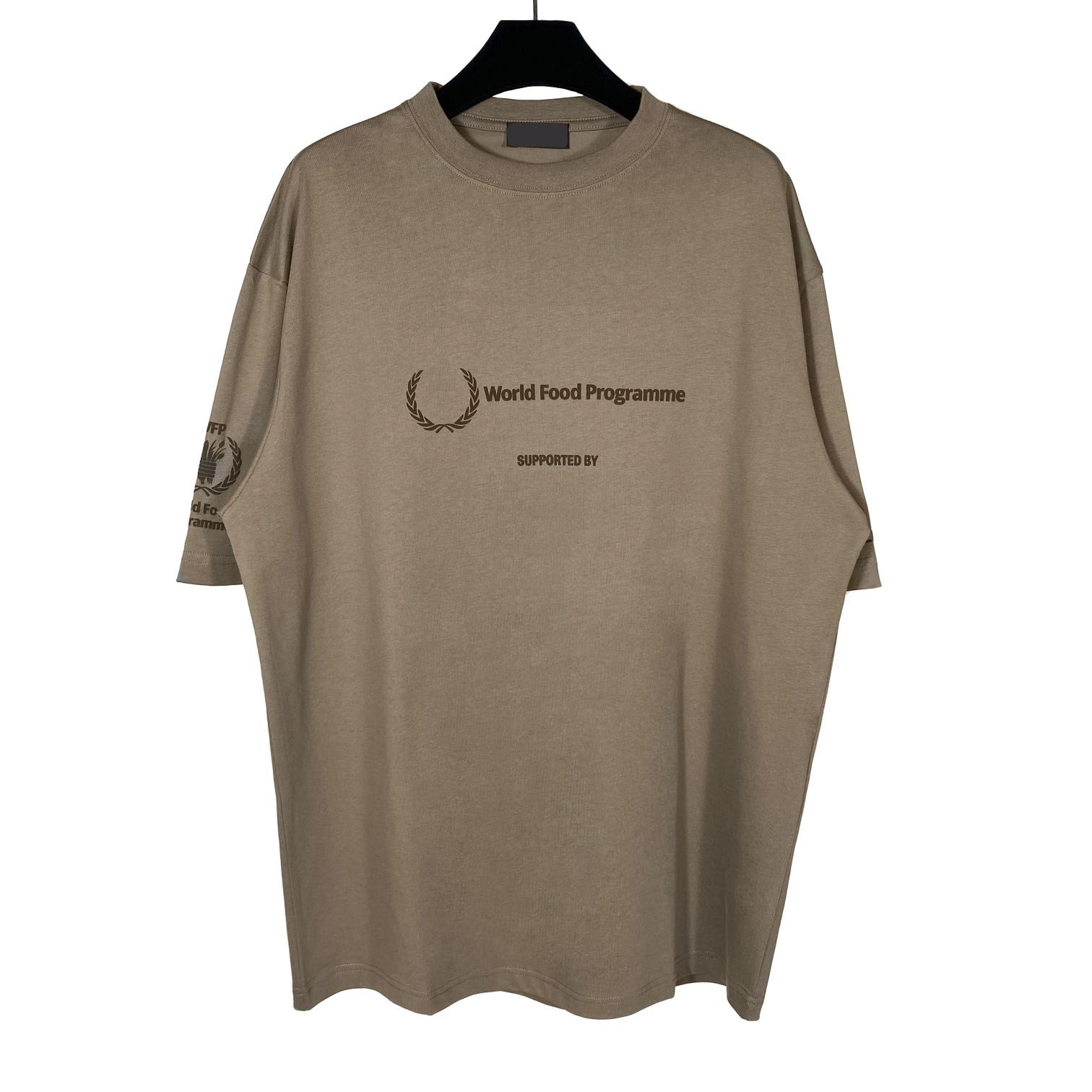 Men's Plus Tees & Polos Round neck embroidered and printed polar style summer wear with street pure cotton rq
Men's Plus Tees & Polos Round neck embroidered and printed polar style summer wear with street pure cotton rq