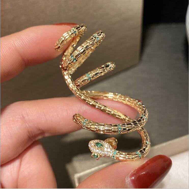 Clip-on & Screw Back Mysterious Multi-layer Earring Design Sense Ear Bone Clip Animals Single AccessoriesClip-on
Clip-on & Screw Back Mysterious Multi-layer Earring Design Sense Ear Bone Clip Animals Single AccessoriesClip-on