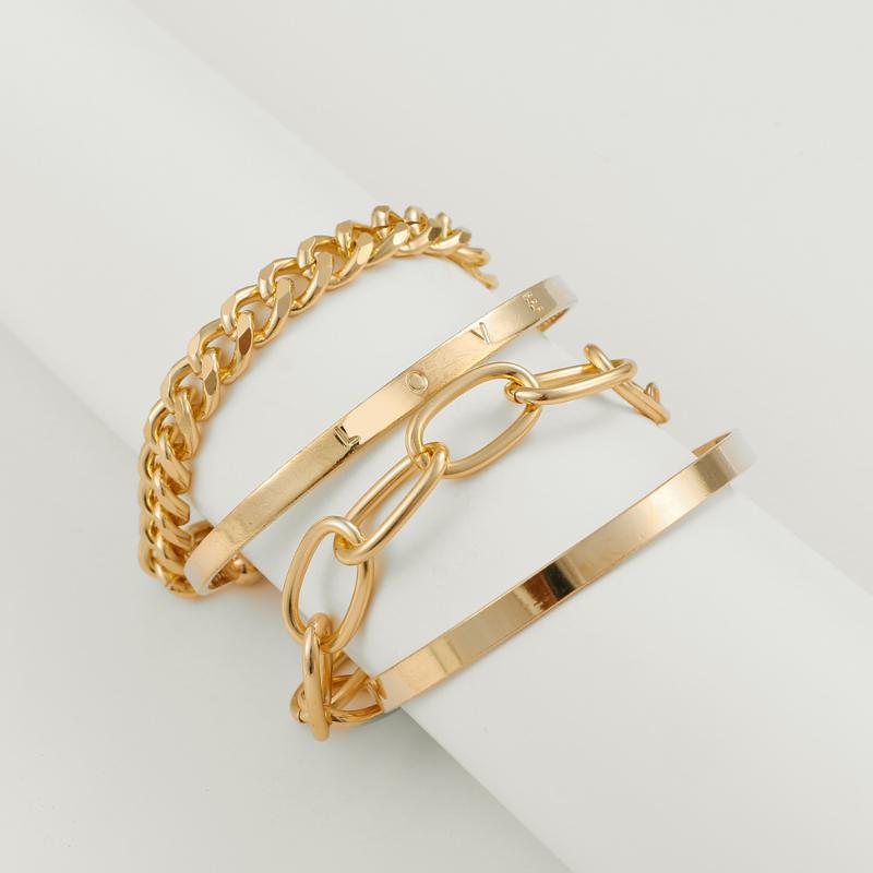 Charm Bracelets KISS WIFE 4/PCS Punk Golden Cuban Chain Bracelet On Hand Hip Hop LOVE Layered Bangle Set 2022 Trend Fashion Jewelry
Charm Bracelets KISS WIFE 4/PCS Punk Golden Cuban Chain Bracelet On Hand Hip Hop LOVE Layered Bangle Set 2022 Trend Fashion Jewelry