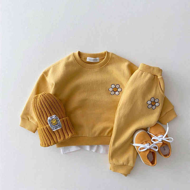 Infant Clothing for Baby Girls Clothes Sets Autumn Winter Newborn Baby Boys Floral Sweatshirt Pants pcs Baby Designer Clothes Y220519, Pink
Infant Clothing for Baby Girls Clothes Sets Autumn Winter Newborn Baby Boys Floral Sweatshirt Pants pcs Baby Designer Clothes Y220519, Pink