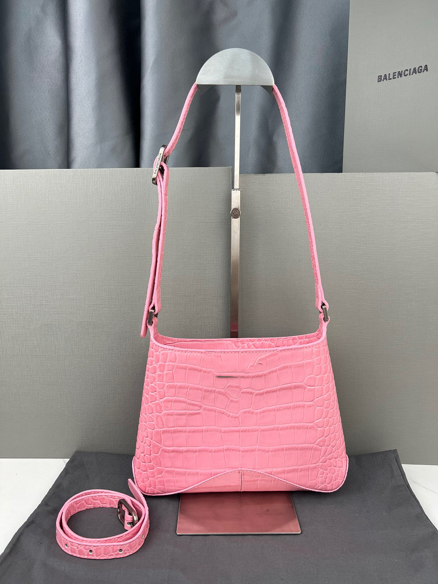 Fashion luxurys designers Bag real leather tote crossbody Shoulder bags Handbags Messenger hobo Handbags chains Credit card holder Zippy Coin Purse purses, Black
Fashion luxurys designers Bag real leather tote crossbody Shoulder bags Handbags Messenger hobo Handbags chains Credit card holder Zippy Coin Purse purses, Black
