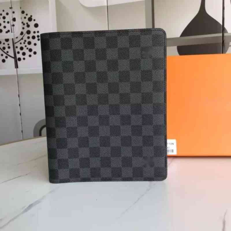 Wallets Luxury Brand Bags Bag Popular Long Folding Wallet Check Folder Notebook Cover Large Capacity Portable Fashion Trend Sim Handbag Shou, Not sold separately
Wallets Luxury Brand Bags Bag Popular Long Folding Wallet Check Folder Notebook Cover Large Capacity Portable Fashion Trend Sim Handbag Shou, Not sold separately