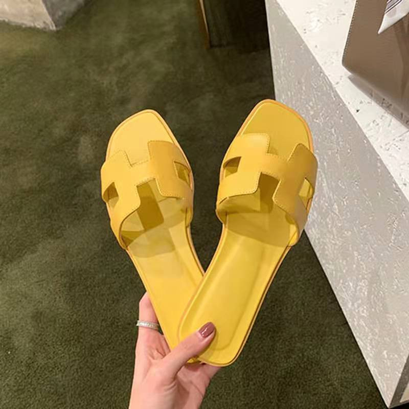 Designer Slippers Shoes Women Slippers With box Sandals Genuine Leather oran Slides Summer luxury Flat Slide Flip Flops Skin Sandal, 32
Designer Slippers Shoes Women Slippers With box Sandals Genuine Leather oran Slides Summer luxury Flat Slide Flip Flops Skin Sandal, 32