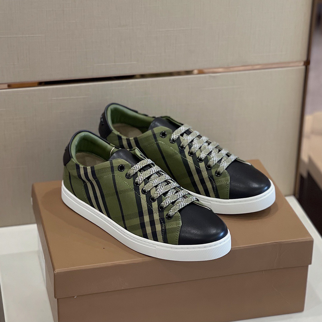Designer Striped Vintage Sneaker Men Women plaid logo printed cotton sneakers Platform Casual Shoes Season Shades Flats Trainers Brand Classic Outdoor Shoe dd89
Designer Striped Vintage Sneaker Men Women plaid logo printed cotton sneakers Platform Casual Shoes Season Shades Flats Trainers Brand Classic Outdoor Shoe dd89