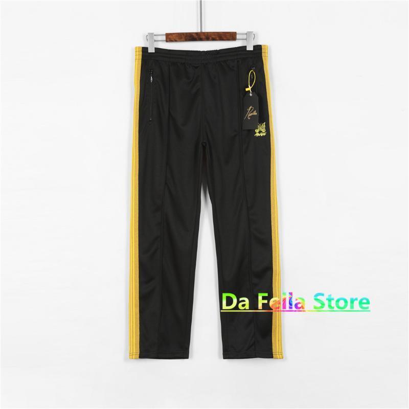 Men' Pants Black AWGE Needles Men Women Golden Stripe Yellow Butterfly Embroidered Sweatpants High Quality TrousersMen
Men' Pants Black AWGE Needles Men Women Golden Stripe Yellow Butterfly Embroidered Sweatpants High Quality TrousersMen