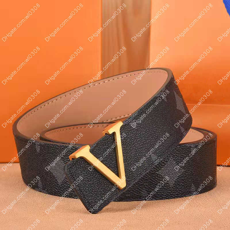 Highly Quality Men's luxurys belt business casual fashion classic print Designers Belts Womens Fashion Designer Belt with Sliver Black Golden Belt buckle box, With box
Highly Quality Men's luxurys belt business casual fashion classic print Designers Belts Womens Fashion Designer Belt with Sliver Black Golden Belt buckle box, With box