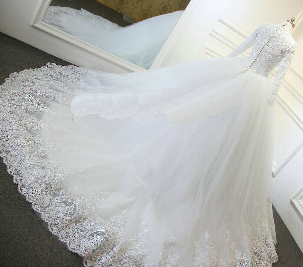 Luxury Muslim Wedding Dress 2022 High Neck Baded Lace Church Wedding Dresses Long Sleeve A Line Puffy Tulle Button Sweep Train Country Arabic Bridal V