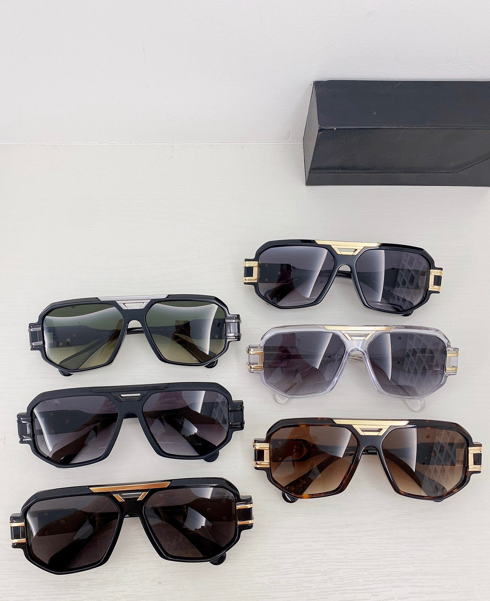 Men Sunglasses For Women Latest Selling Fashion Sun Glasses Mens Sunglass Gafas De Sol Top Quality Glass UV400 Lens With Random Matching 675
Men Sunglasses For Women Latest Selling Fashion Sun Glasses Mens Sunglass Gafas De Sol Top Quality Glass UV400 Lens With Random Matching 675