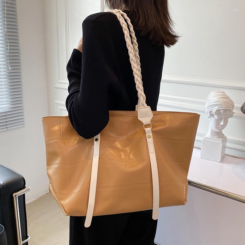 Evening Bags High Quality Women Pu Leather Handbags Large Capacity Ladies Shoulder Messenger Designer Female Travel Bag Casual Tote BagEveni, Beige
Evening Bags High Quality Women Pu Leather Handbags Large Capacity Ladies Shoulder Messenger Designer Female Travel Bag Casual Tote BagEveni, Beige