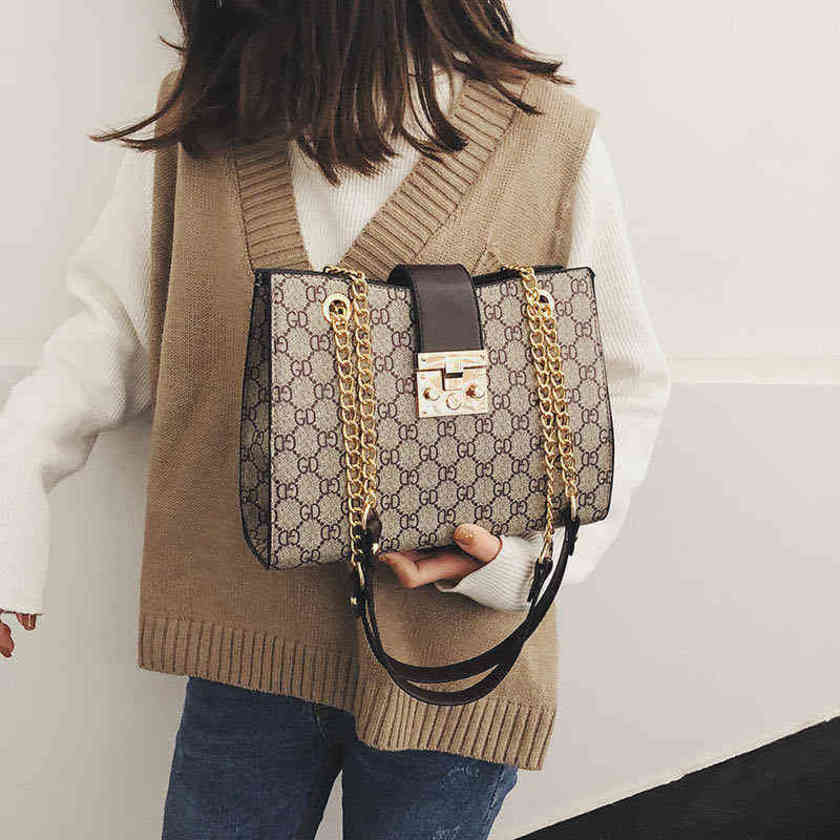 20% off sitewide 2022 Top Design Luxury Bags female version simple versatile lock chain bag atmosphere One Messenger Bag, Red
20% off sitewide 2022 Top Design Luxury Bags female version simple versatile lock chain bag atmosphere One Messenger Bag, Red
