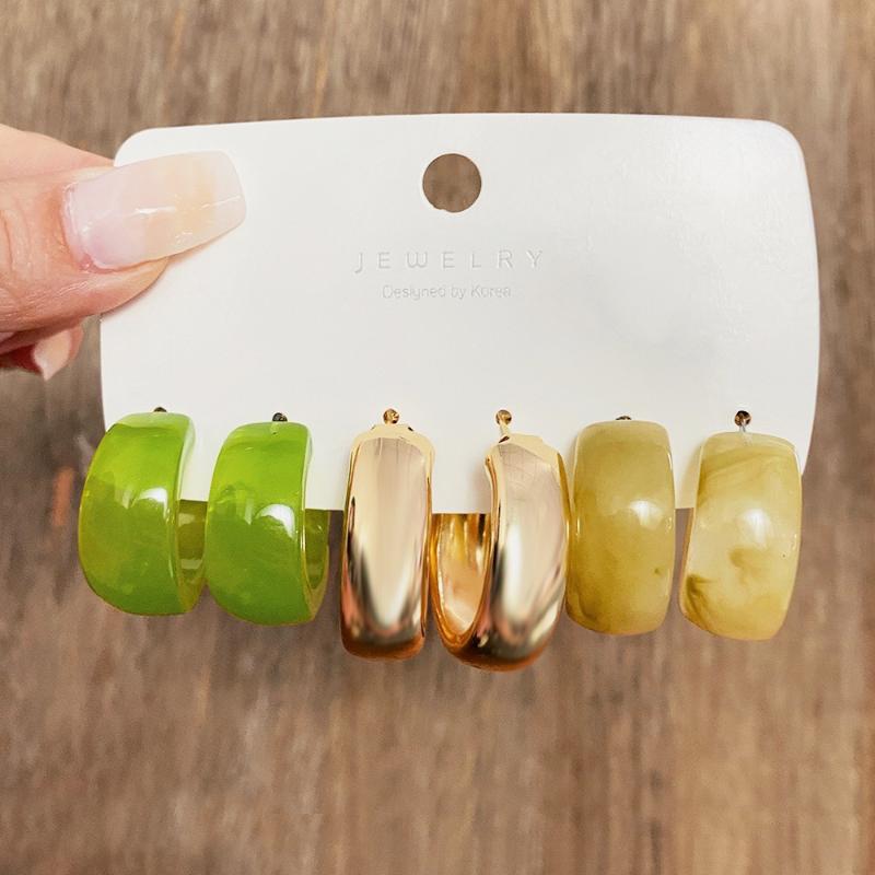 Dangle & Chandelier KISSWIFE Cute Acrylic Hoop Earrings Set For Women Girls Fashion Sweet Colorful Resin Drap 2022 Trend Party Jewelry Gift
Dangle & Chandelier KISSWIFE Cute Acrylic Hoop Earrings Set For Women Girls Fashion Sweet Colorful Resin Drap 2022 Trend Party Jewelry Gift