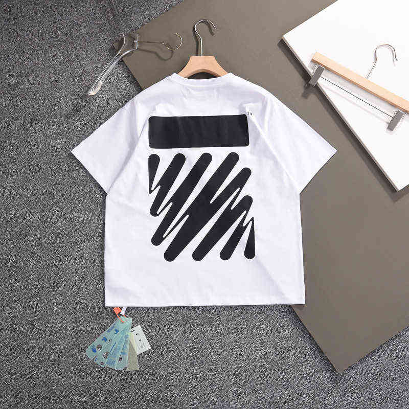 2022ss Street Off Golden Classic Wave Speed Bar Men and Women Lovers' Same Ow Loose Fashion T-shirt424Z, White
2022ss Street Off Golden Classic Wave Speed Bar Men and Women Lovers' Same Ow Loose Fashion T-shirt424Z, White