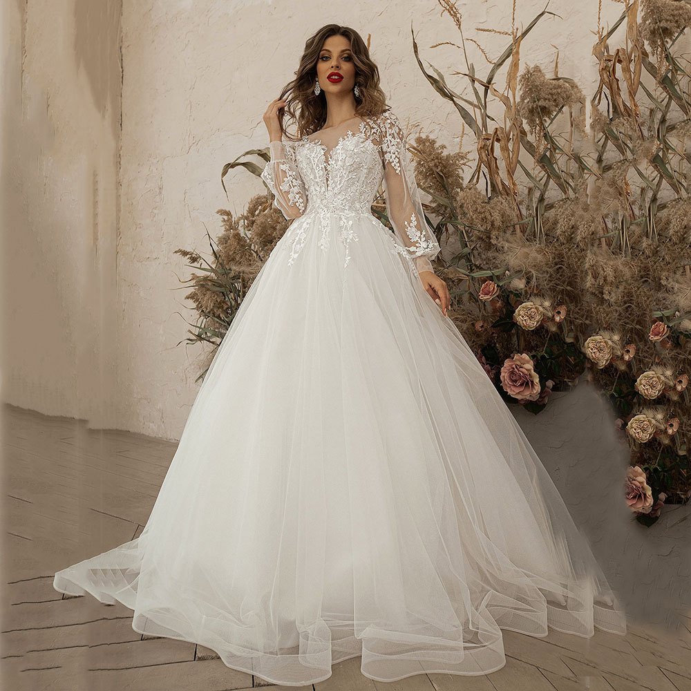 Elegant Ball Gown Wedding Dresses Long Hollow Sleeves V Neck Sequins Appliques Lace Ruffles or Length Bridal Gowns Plus Size robes de soiree