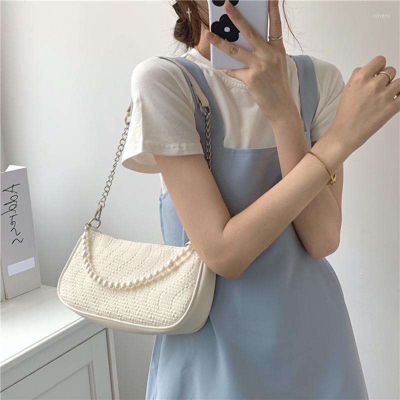 Evening Bags Fashion Women Pearl Chain Shoulder Simple Solid Color Female Pleated PU Leather Underarm Bag Elegant Design Ladies HandbagsEven, White
Evening Bags Fashion Women Pearl Chain Shoulder Simple Solid Color Female Pleated PU Leather Underarm Bag Elegant Design Ladies HandbagsEven, White