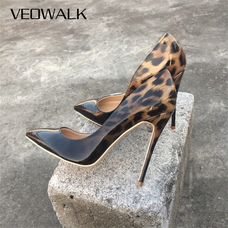 Veowalk Fashion Women Leopard Patent Leather Pumps Pointed Toe 8-12cm Stiletto Ultra High Heel Sexy Ladies Party Shoes Size34-43 220402, White leopard 12cm
Veowalk Fashion Women Leopard Patent Leather Pumps Pointed Toe 8-12cm Stiletto Ultra High Heel Sexy Ladies Party Shoes Size34-43 220402, White leopard 12cm