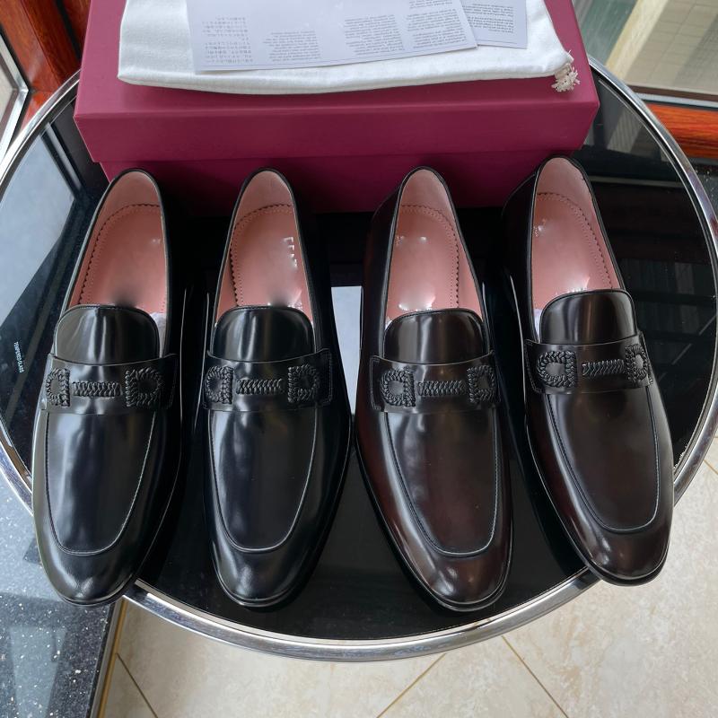 Dress Shoes Counter, Luxury Classic Formal Leather Shoes, Foot Counter Synchronization., Black
Dress Shoes Counter, Luxury Classic Formal Leather Shoes, Foot Counter Synchronization., Black