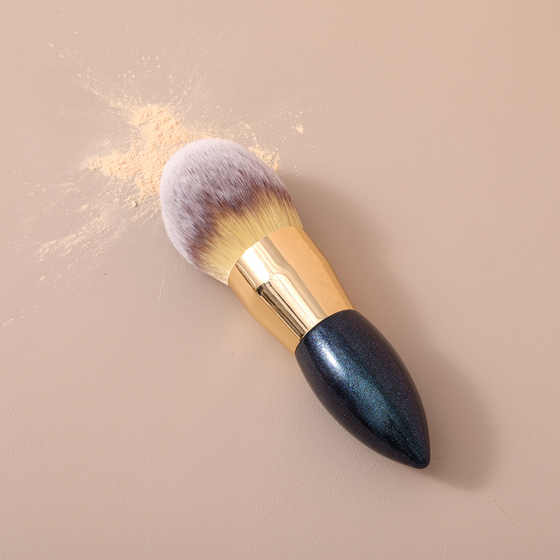 Bethy Beauty Flat Top Foundation Brush Angled Synthetic Professional Liquid Blending Mineral Powder Makeup Tool 220722