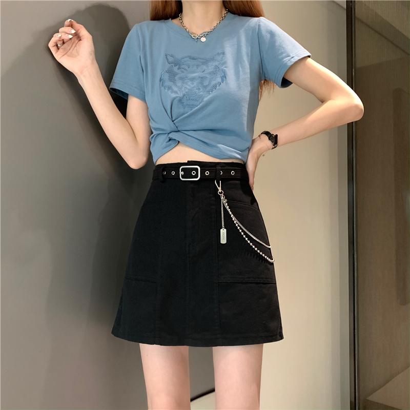 Skirts Summer High Waist Straight Women' Skirt Korean Fashion Design Chain Tooling Style A-line Female Y2K Clothes SkirtSkirts
Skirts Summer High Waist Straight Women' Skirt Korean Fashion Design Chain Tooling Style A-line Female Y2K Clothes SkirtSkirts