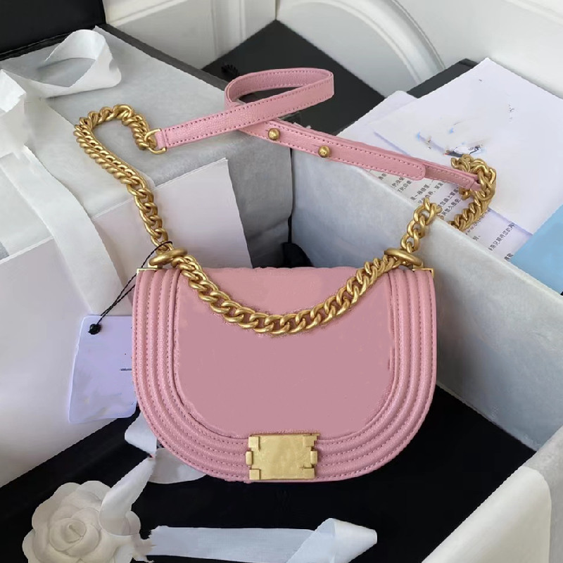 7A top spring and summer designer luxury lady bag ladies mini sweet one shoulder crossbody new fashion leather brand small chain caviar pink bag replica box
7A top spring and summer designer luxury lady bag ladies mini sweet one shoulder crossbody new fashion leather brand small chain caviar pink bag replica box
