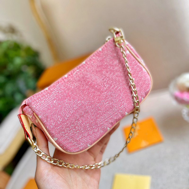 Designer Women Mini Pochettes Accessories Bag Luxurys Designers Bags Paris Brand Denim Printed Pouch Shoulder Handbag Lady Canvas Chain Purs, Blue
Designer Women Mini Pochettes Accessories Bag Luxurys Designers Bags Paris Brand Denim Printed Pouch Shoulder Handbag Lady Canvas Chain Purs, Blue
